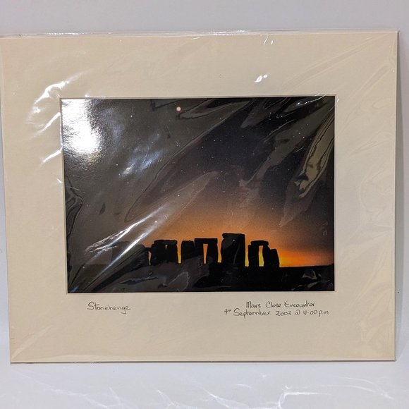 Vintage 2003 Signed Dated Stonehenge Photograph Mars Close Encounter Jim Burgess - Picture 1 of 6